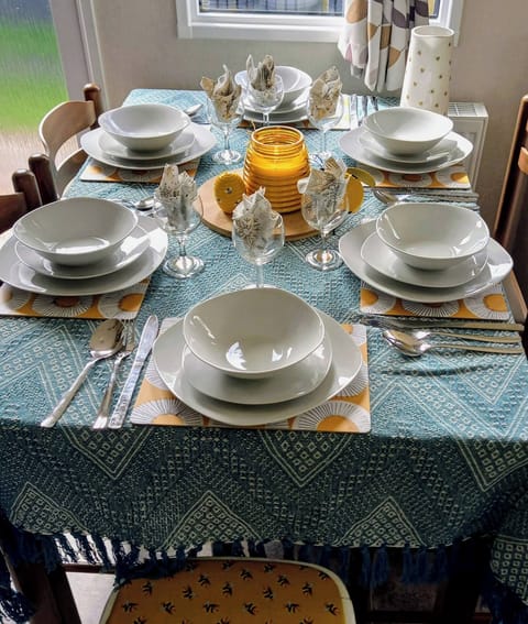 Cabin, 3 Bedrooms, Smoking, Balcony | Dining