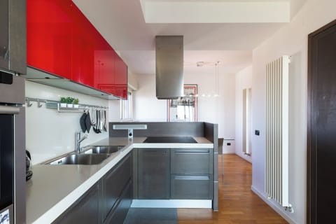 Comfort Double Room, City View | Private kitchen | Full-size fridge, oven, stovetop, dishwasher