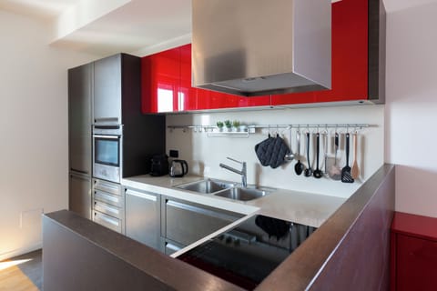 Comfort Double Room, City View | Private kitchen | Full-size fridge, oven, stovetop, dishwasher