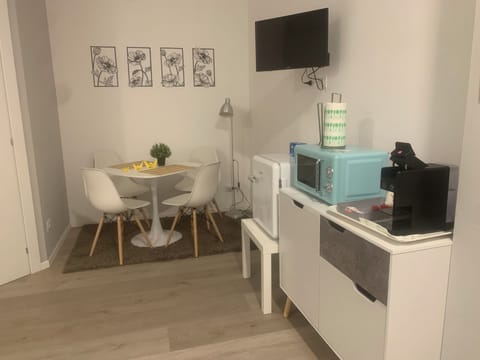 Deluxe Apartment, Patio | Living area