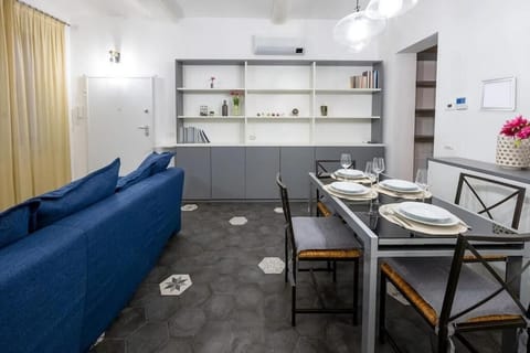 Comfort Apartment | Living area