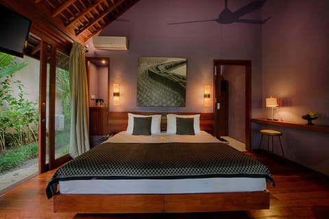 Pool Villa with Rice Field View and Complimentary Afternoon Tea | Premium bedding, minibar, in-room safe, desk