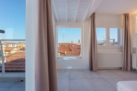 Comfort Condo, City View | In-room safe, blackout drapes, free WiFi