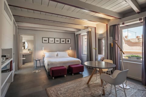 Deluxe Double Room | Egyptian cotton sheets, premium bedding, down comforters, pillowtop beds