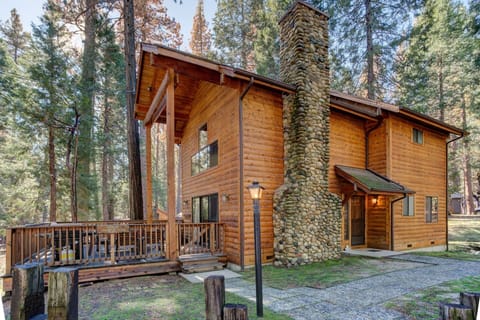 Chalet (2 Bedrooms) | Interior