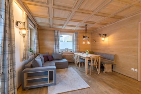 Apartment | Living room