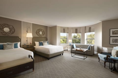 Signature Room, 2 Double Beds | Premium bedding, down comforters, pillowtop beds, minibar