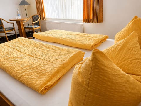 Double Room | Hypo-allergenic bedding, minibar, in-room safe, blackout drapes