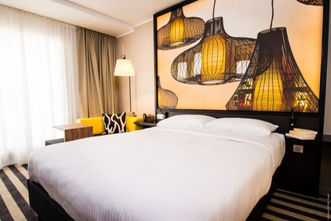 Superior Room, City View | Premium bedding, minibar, in-room safe, desk