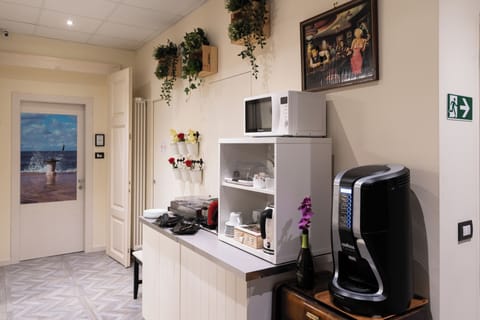 Daily buffet breakfast (EUR 15 per person)