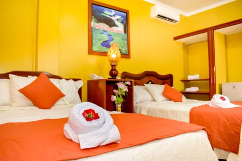 Superior Double or Twin Room | Minibar, desk, free WiFi, bed sheets