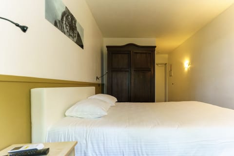 Desk, iron/ironing board, free cribs/infant beds, rollaway beds