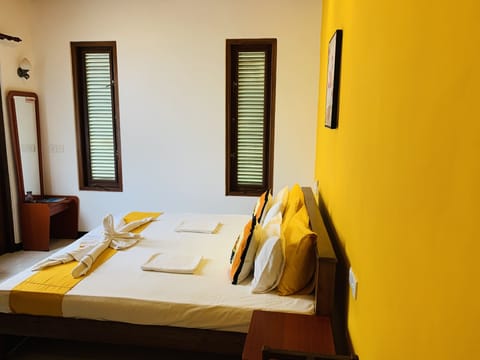 Superior Room | Desk, free WiFi, bed sheets