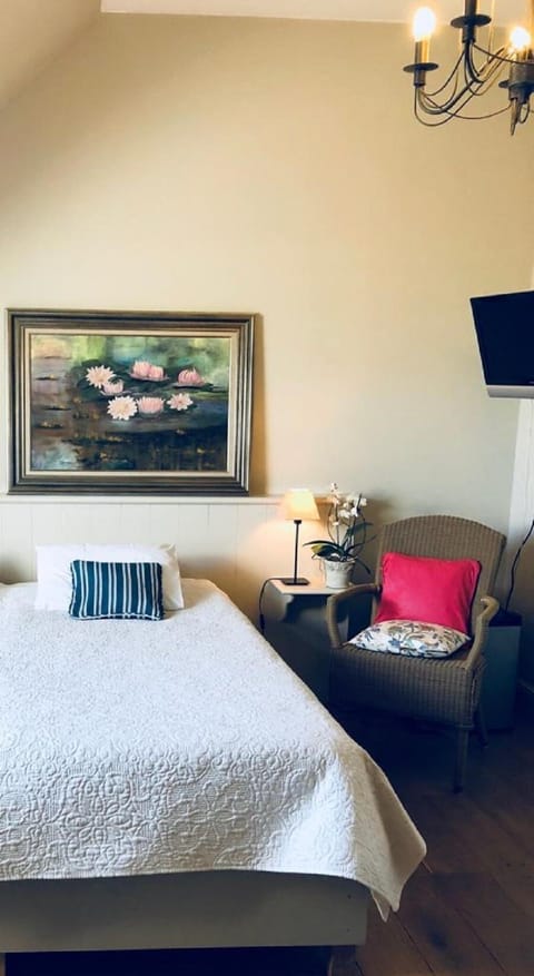 In-room safe, laptop workspace, soundproofing, iron/ironing board