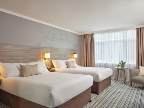 Superior Double and Single Bed | Minibar, desk, iron/ironing board, free WiFi