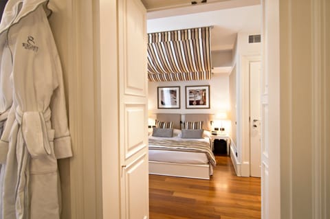 Hair dryer, bathrobes, slippers, bidet