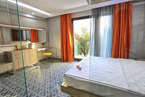 Double Room (Special Designed Bathroom) | Premium bedding, minibar, in-room safe, soundproofing