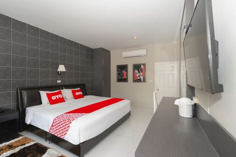 Deluxe Double Room | Free WiFi, bed sheets