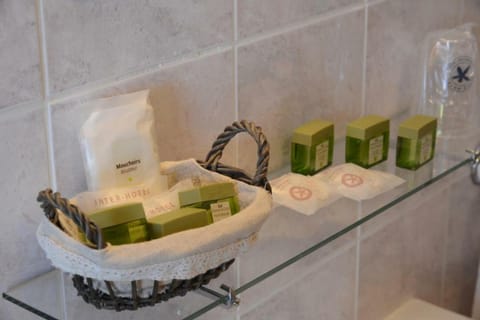 In-room safe, desk, free WiFi