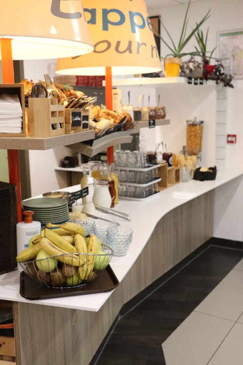 Daily buffet breakfast (EUR 10 per person)