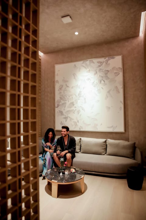 Couples treatment rooms, sauna, steam room, Turkish bath