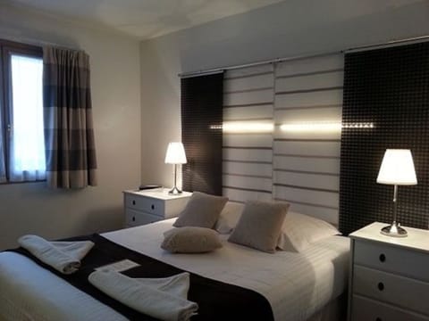 Comfort Double Room | Premium bedding, minibar, in-room safe, soundproofing