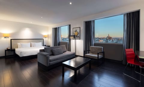 Junior Suite, 1 King Bed | Premium bedding, down comforters, pillowtop beds, free minibar items