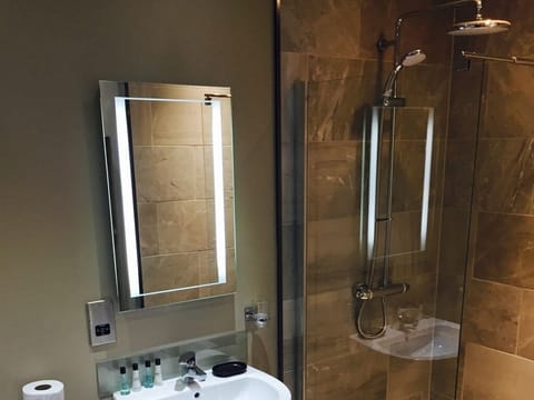 Comfort Double Room, Ensuite (Ground Floor Room) | Bathroom