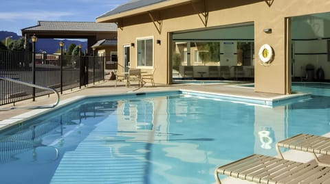 Indoor pool, outdoor pool, sun loungers