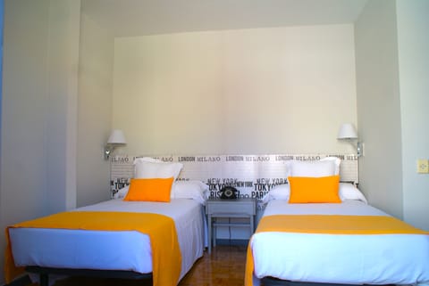 Superior Double Room | In-room safe, desk, soundproofing, free WiFi