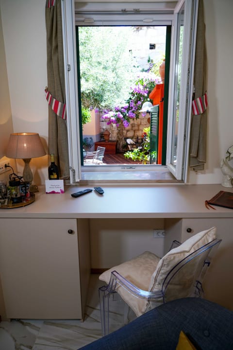 Comfort Double Room | Premium bedding, in-room safe, iron/ironing board