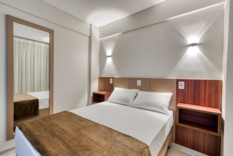 Executive Room, 1 Double Bed | Minibar, desk, soundproofing, free WiFi