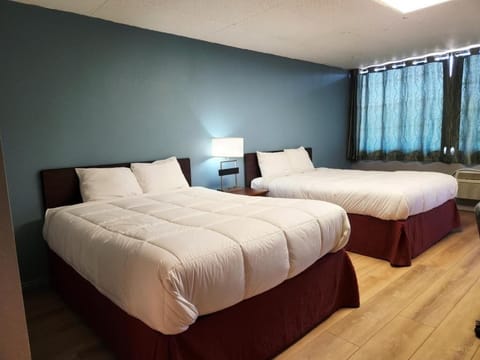 Double Room | Premium bedding, desk, laptop workspace, free WiFi