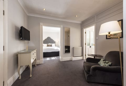 Classic Suite | Individually decorated, free WiFi, bed sheets