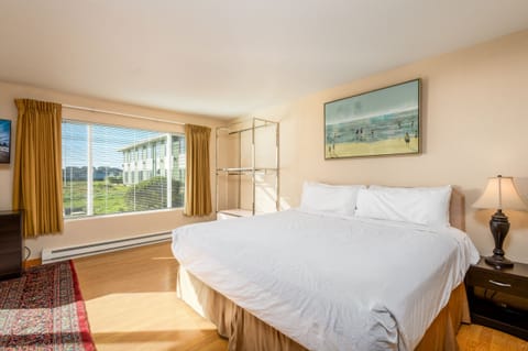 Bay View Room - Double Queen Beds - No Pets | In-room safe, blackout drapes, iron/ironing board, free WiFi