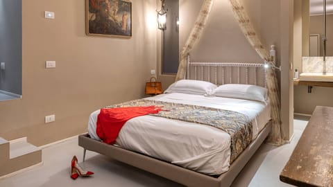Deluxe Double Room | Minibar, in-room safe, soundproofing, free WiFi