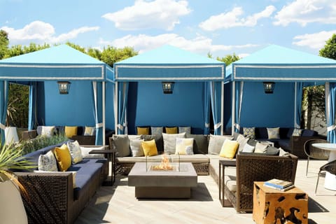 Outdoor pool, cabanas (surcharge), sun loungers