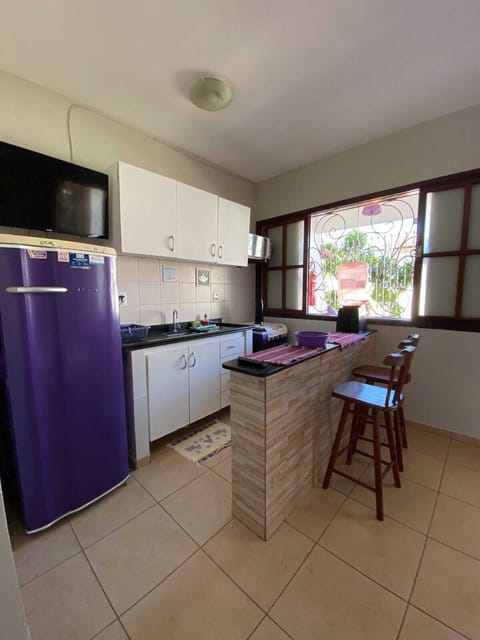 Duplex Superior 2 Quartos Cozinha Americana | Private kitchen | Full-size fridge, microwave, oven, stovetop