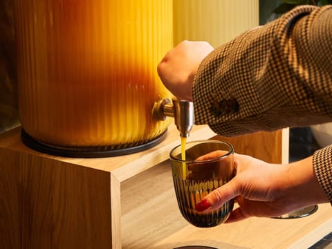 Buffet breakfast on weekends (EUR 20.50 per person)