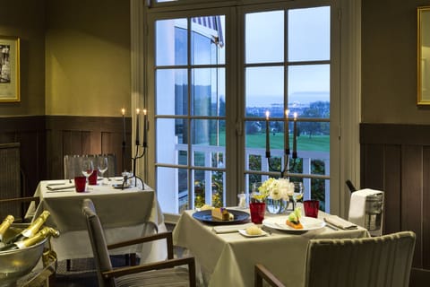 Regional cuisine, garden views 