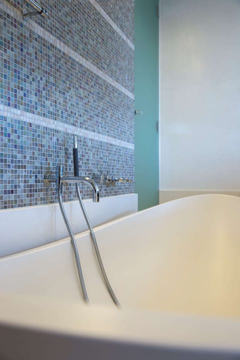 Suite, 1 Bedroom | Bathroom | Shower, eco-friendly toiletries, hair dryer, towels