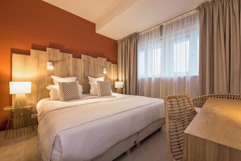 Comfort Double or Twin Room | In-room safe, desk, laptop workspace, soundproofing