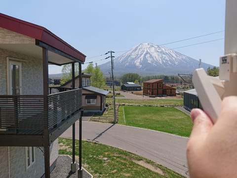 2 Bedrooms Deluxe, Mt.Yotei View, 32㎡ | View from room