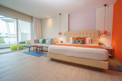 Suite (NEST SUITE) | Premium bedding, free minibar, in-room safe, individually decorated