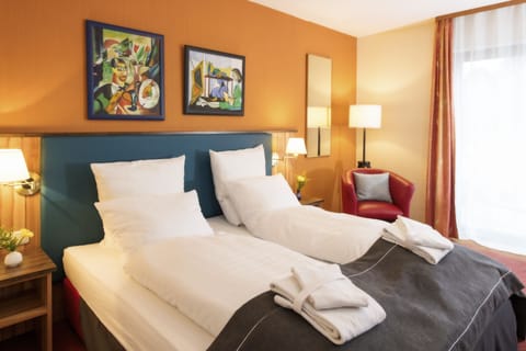 Comfort Room | Desk, free WiFi, bed sheets