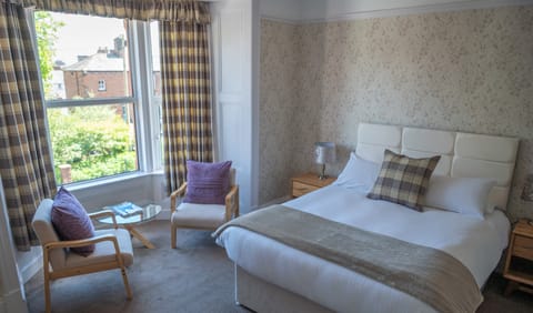 Standard Double or Twin Room, Ensuite | Desk, iron/ironing board, free WiFi, bed sheets