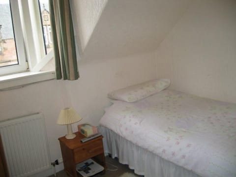 Standard Single Room | Individually decorated, individually furnished, iron/ironing board