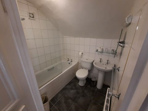 Family Room (Room 1) | Bathroom | Free toiletries, hair dryer, towels