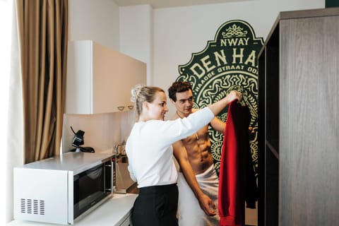 Comfort Studio | Private kitchenette | Fridge, freezer