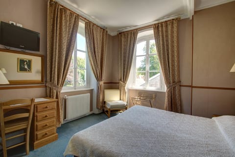 Standard Room | Premium bedding, memory foam beds, in-room safe, individually decorated